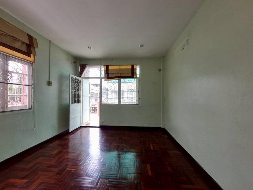 ขายบ้าน พระราม3 ซอย นนทรี 8 ทำเล ยานนาวา ใกล้ตลาดรุ่งเจริญ 7