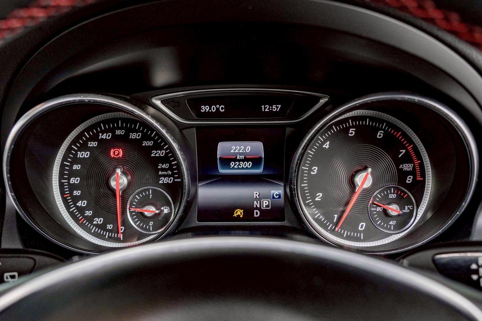 รหัสรถ NP119 BENZ GLA250 AMG FACELIFT 2019 16