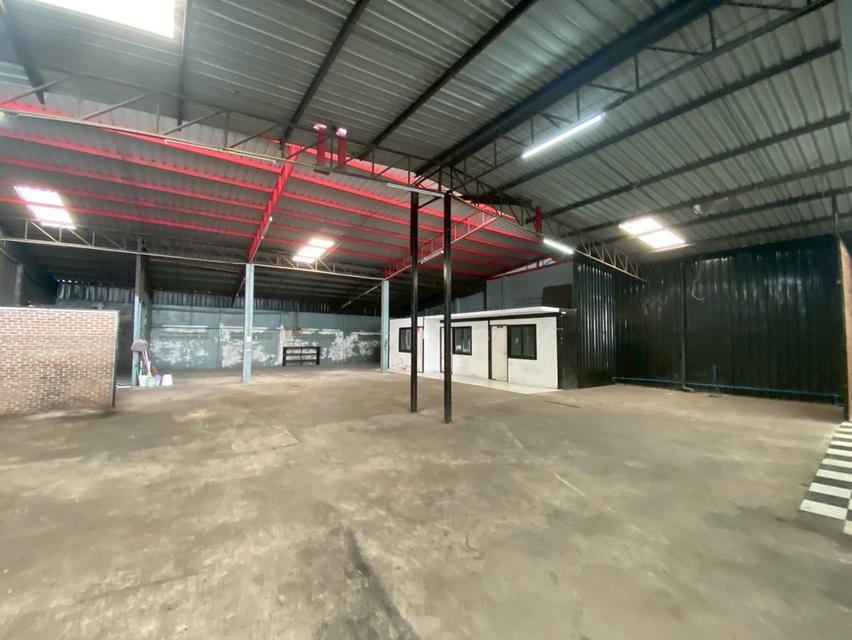 ให้เช่าโกดังพร้อมสำนักงาน ถ.รัตนาธิเบศร์ ซ.9 ทำเลดี เดินทางสะดวก ใกล้ MRT สถานีศูนย์ราชการนนทบุรี เพียง 15 เมตร 1