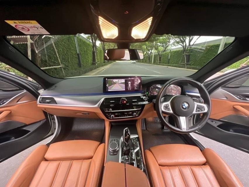 BMW 520d M Sport LCI (G30) 2021 รูปที่ 8