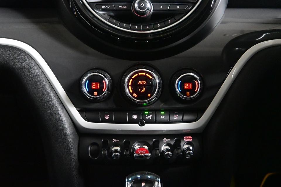 รหัสรถ JRS701 💚 MINI Countryman S Entry ปี 2021 รูปที่ 17
