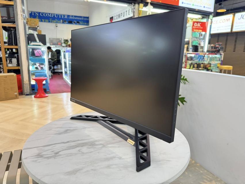 หน้าจอเกมส์มิ่ง Lenovo 9