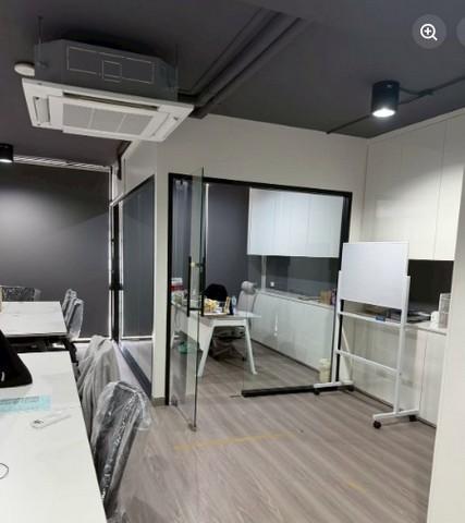 MBR44 ให้เช่าโฮมออฟฟิศ 4.5 ชั้น เดอะไพรด์ พัฒนาการ 30 มีลิฟต์ส่วนตัว 350 ตร.ม. จอดรถ 5 คัน ฟังก์ชันครบ 3 ห้องประชุม 3 ห้องผู้จัดการ 4