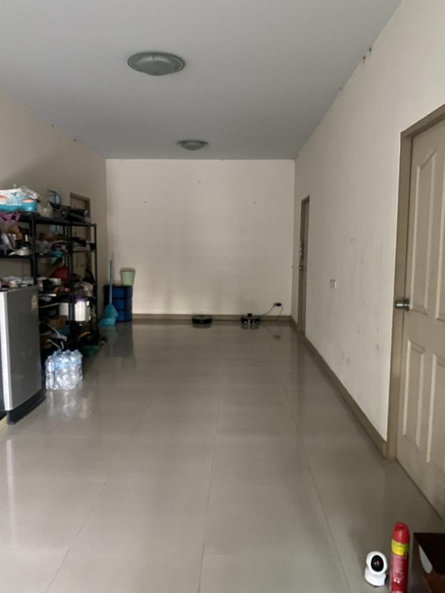 บ้านเดี่ยวในสนามกลอพ์ 15