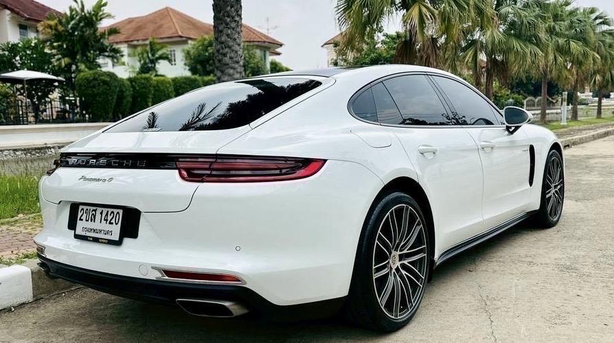 Panamera 4 E-Hybrid 2