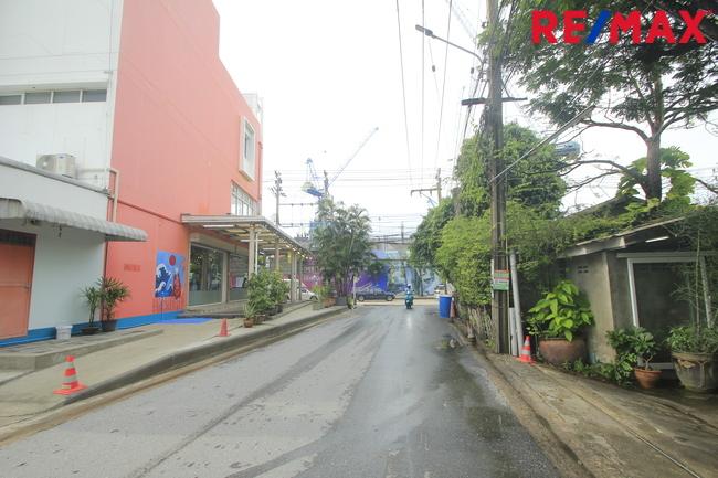 ที่ดินพุทธบูชา40 สวนธนบุรีรมย์ เทคโนโลยีพระจอมเกล้าธนบุรี ที่ดินถมแล้ว ที่สร้างบ้าน สำนักงาน ทำเลดี เดินทางสะดวก 315.8 ตารางวา ราคาพิเศษ 6