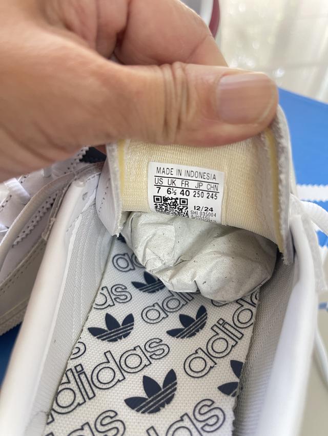 ผ้าใบ Adidas Handball Spezial ของใหม่ ของแท้ ป้ายทอง