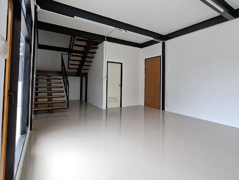 ให้เช่าโกดังพร้อมออฟฟิศสร้างใหม่ ย่านลาดพร้าว 101 ซอยนวมินทร์ 111 6