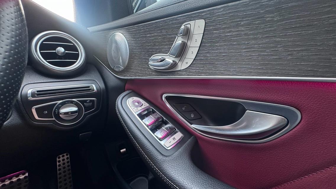 (แจ้งรหัสรถ TPV16) 🎊 Mercedes-Benz C220d AMG Dynamic ปี 2020 🎊 รูปที่ 10