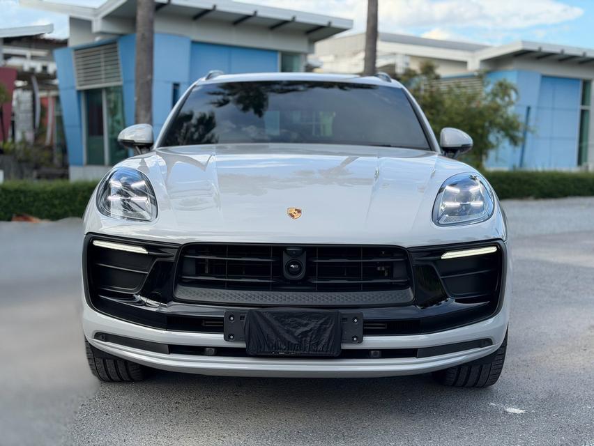 Porsche Macanปี 2022 ไมล์ 9,xxx kmราคา 3,590,000 บาท. รูปย่อยที่ 2