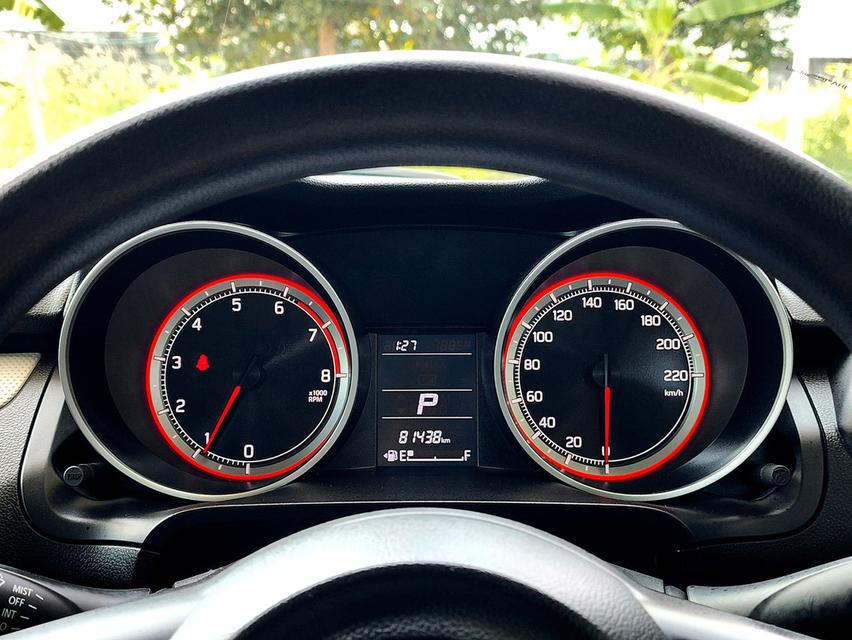 SUZUKI SWIFT 1.2GL 2020 15