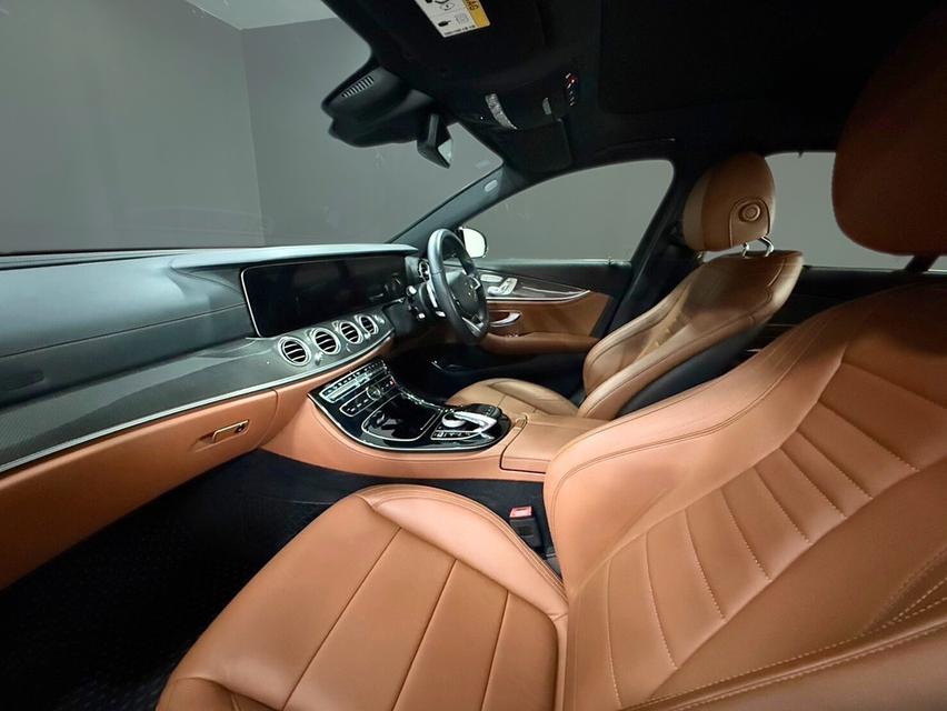 Mercedes Benz E350e Amg Dynamic ปี 2018 วิ่งเพียง 99,xxx โล เท่านั้น…!! 12