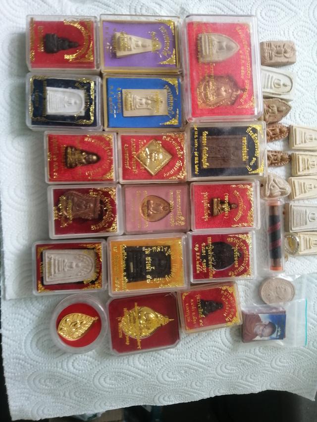 พระสะสมเปิดให้บูชา​ 