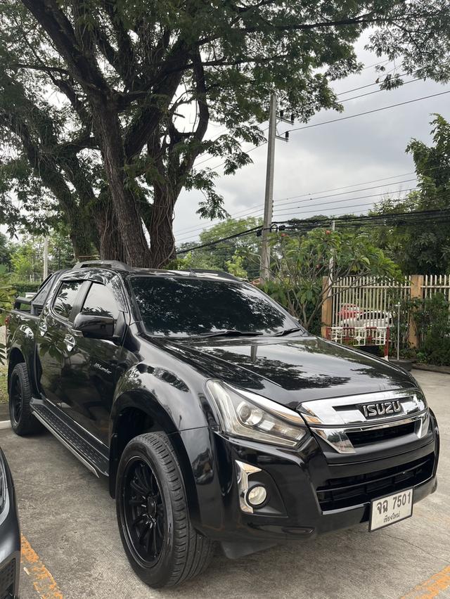 รถยนต์ ยี่ห้อ อีซูซุ 1.9 ปี 2019 7