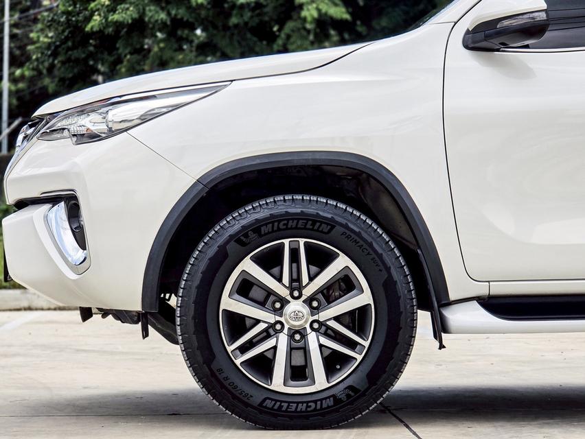 รหัสรถ CBLX1771 🚙 TOYOTA FORTUNER 2.4V ปี 2019