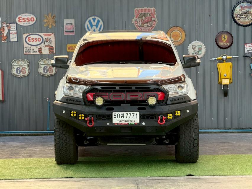 FORD EVEREST 3.2 Titanium+ 4WD ปี2016รถบ้าน ออพชั่นเต็มคัน ไมล์น้อย 3