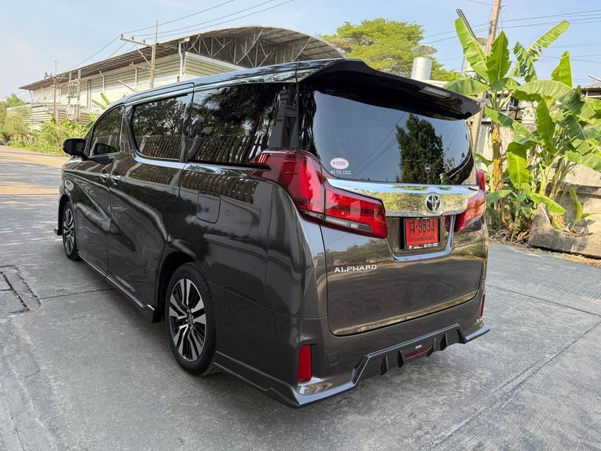 TOYOTA ALPHARD 2.5 SC Package ปี 2023  3