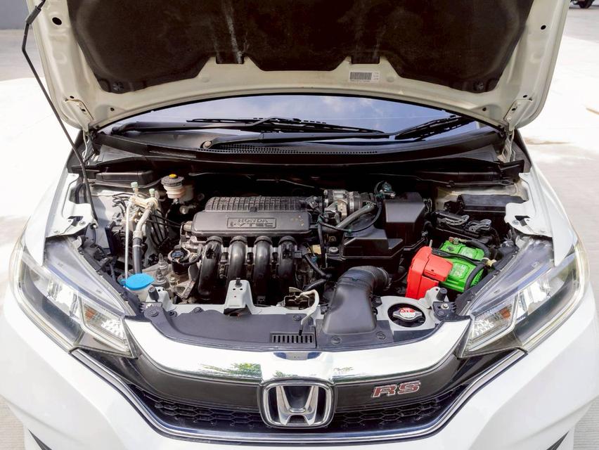 Honda jazz 1.5 RS ปีจด 2018 14
