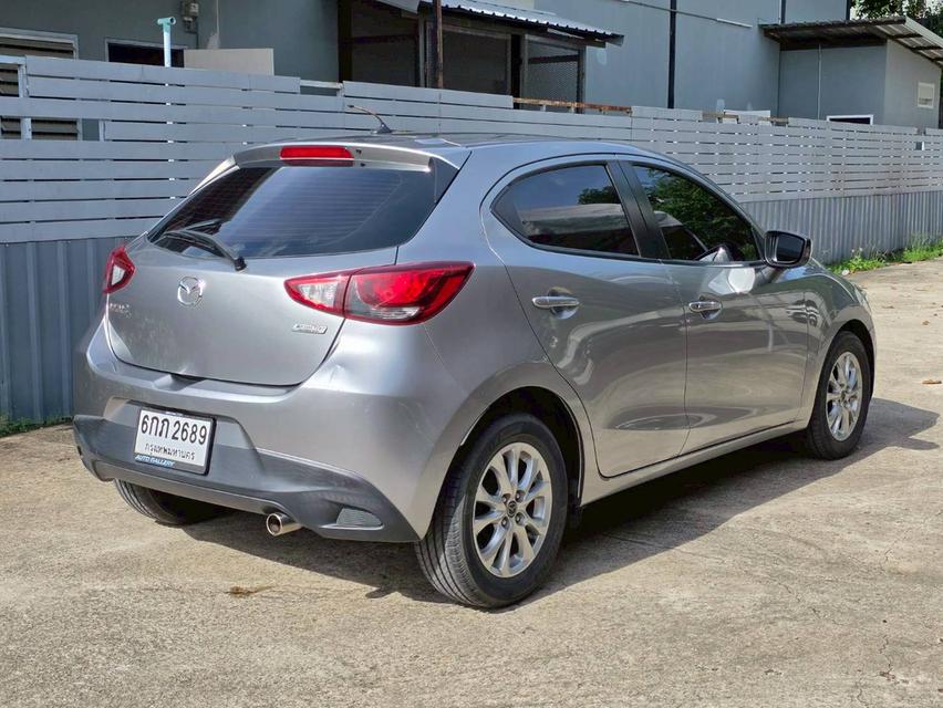 Mazda 2 1.3 Sport high plus ปีจด 2017 ไมล์ 4x,xxx km.