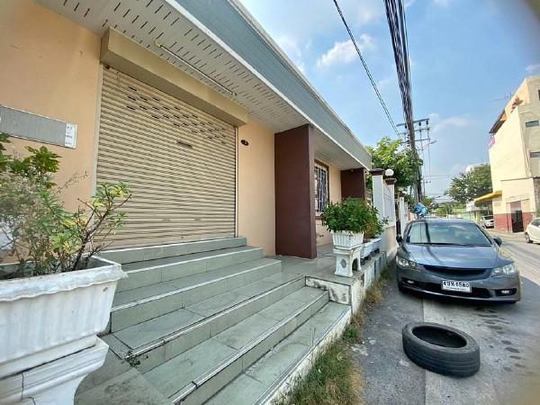 ให้เช่าโฮมออฟฟิศ ขนาด 3 ชั้นพร้อม ย่านดอนเมือง พื้นที่กว่า 728 ตรม. บริเวณซอยประชาอุทิศ 15 11