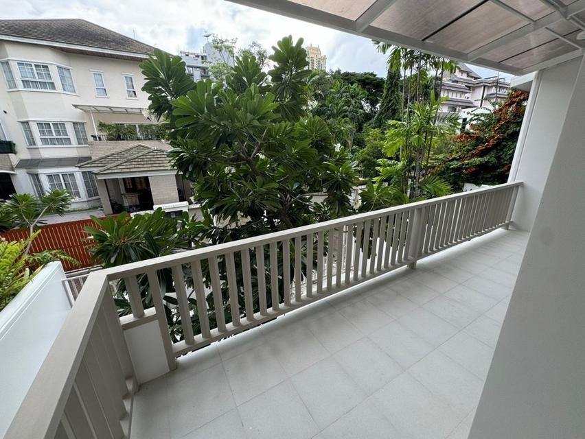 ขายด่วนทาวน์เฮาส์ 3 ชั้น - สุขุมวิท 31 10