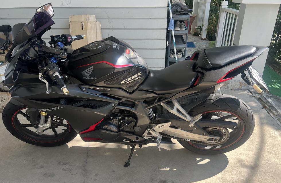 รถจักรยานยนต์ honda cbr250rr 7