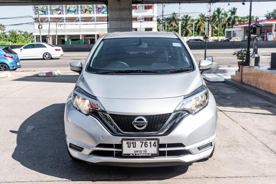 Nissan Note 1.2 V ปี 2018 สีเทา 3