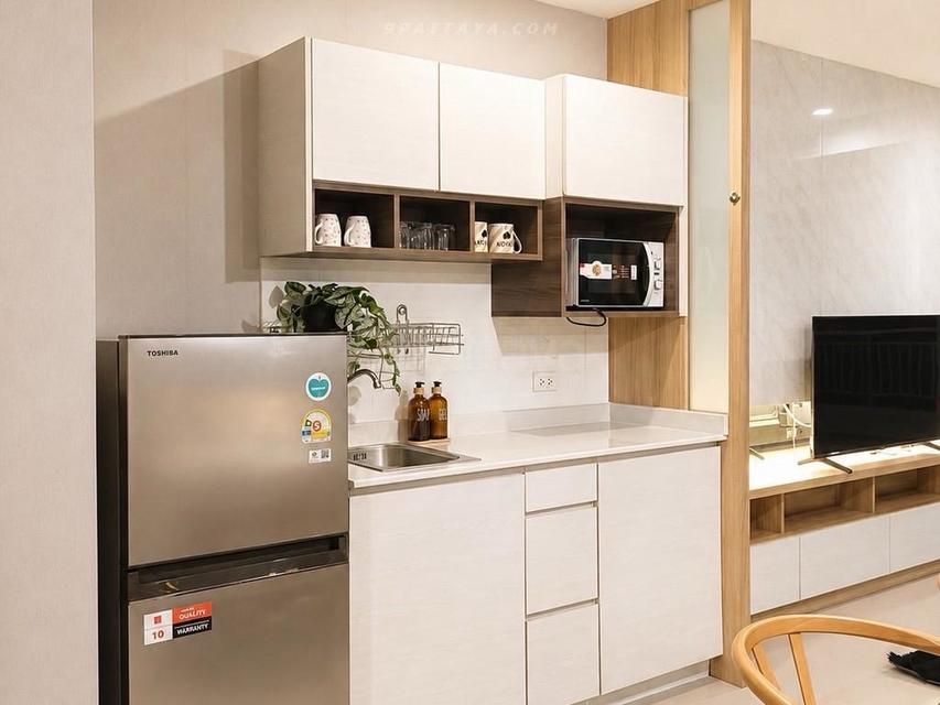 For Sale — Corner Sea View Condo at Lumpini Park Beach JomtienCorner condo for sale at Lumpini Park Beach Jomtien with 180-degree sea view. 6