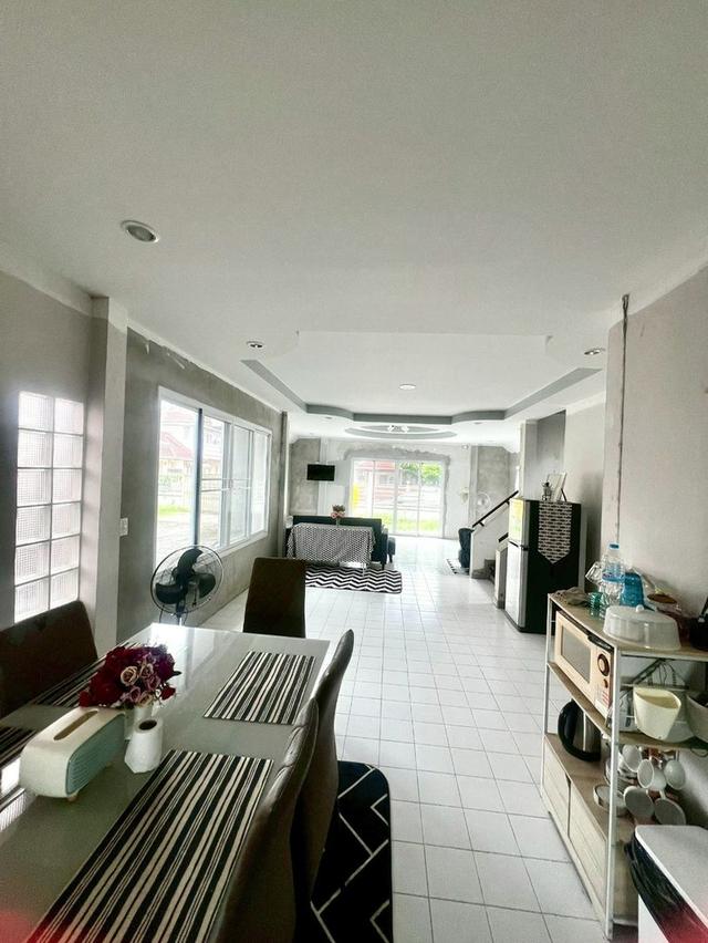 ขายบ้านพร้อมที่ดิน ทำเลดี หมู่บ้านพาราไดซ์การ์เด้นท์ เขตลาดกระบัง จังหวัดกรุงเทพมหานคร 9