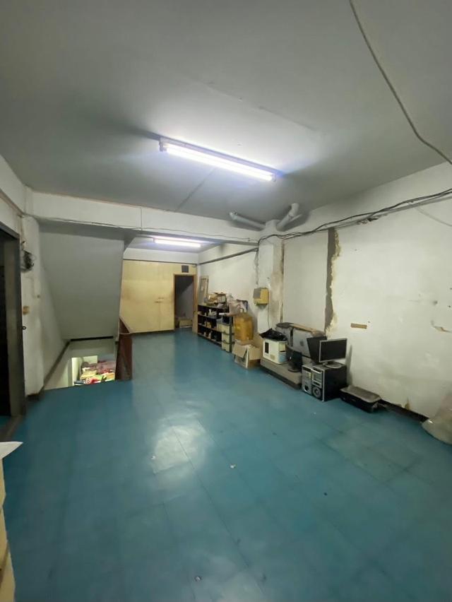 For sale by owner! 2-unit shophouse in Charan area, near the MRT, 4.8M 7