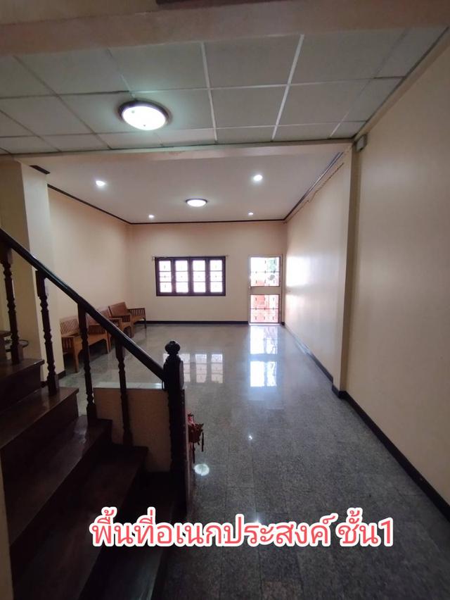 ขายทาวน์โฮม,บ้าน 3 ชั้น 4 ห้องนอน มีที่จอดรถ 7