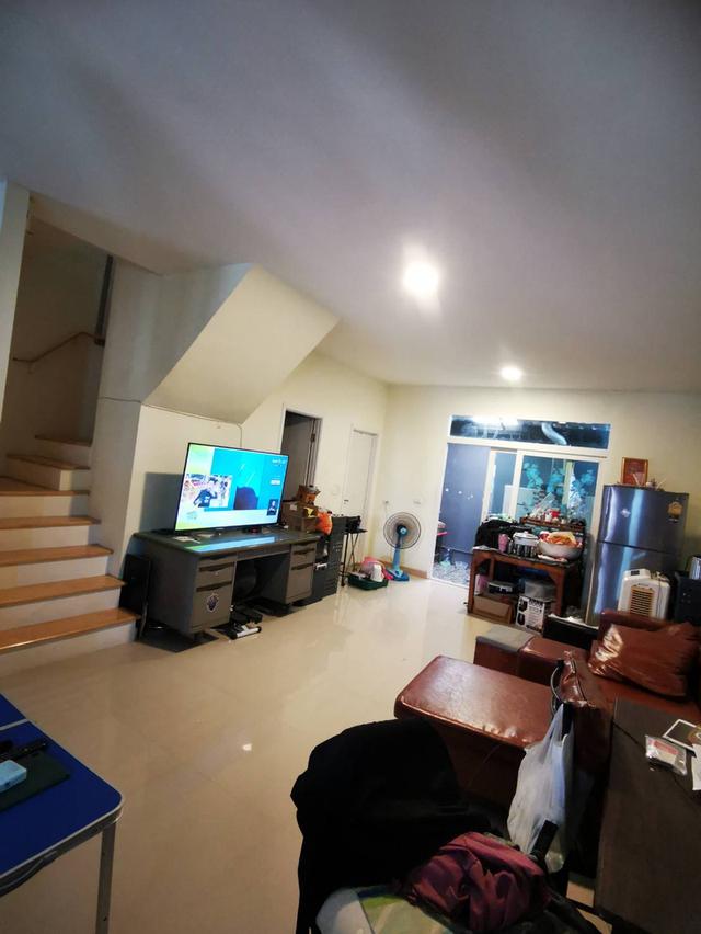 บ้านทาวน์เฮ้าส์ 2 ชั้น มบ.กัสโต้ ทวีวัฒนา-เพชรเกษม 2