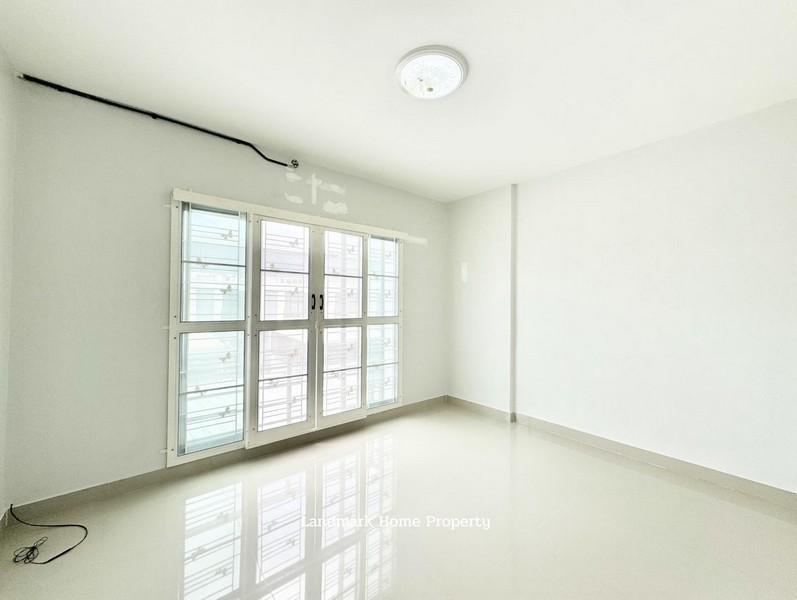 LM25-0097 ขายทาวน์โฮม 2 ชั้น ธัญดาพาร์ควิว3 แพรกษา เทพารักษ์ เนื้อที่ 17.5 ตรว รีโนเวทใหม่ ต่อเติมครบ พร้อมอยู่ 6