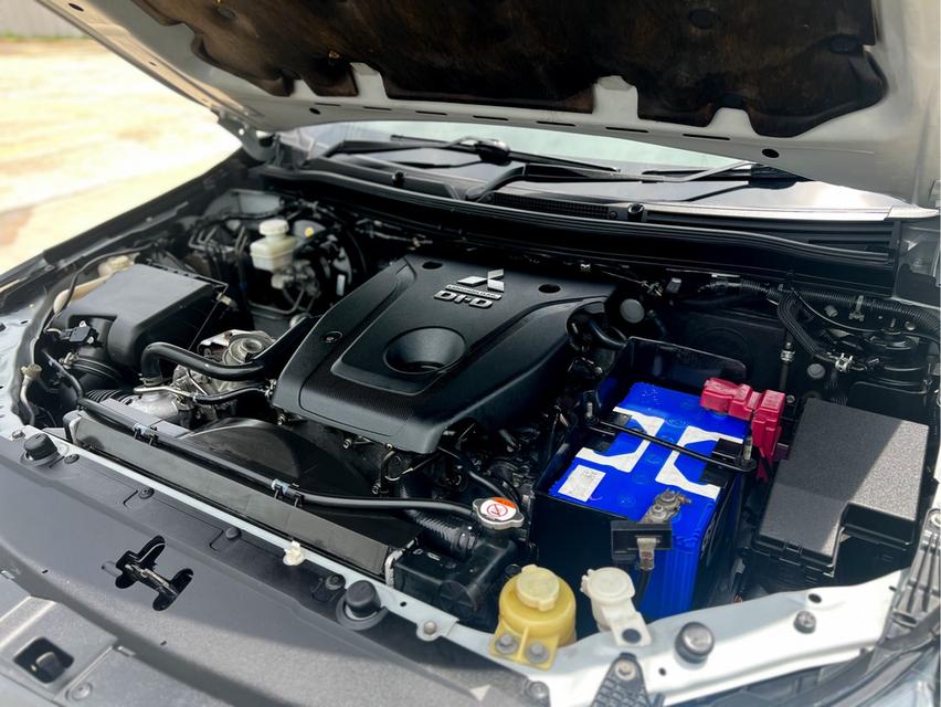 ขาย Mitsubishi Pajero 2.4GT 4wd ปี16 13