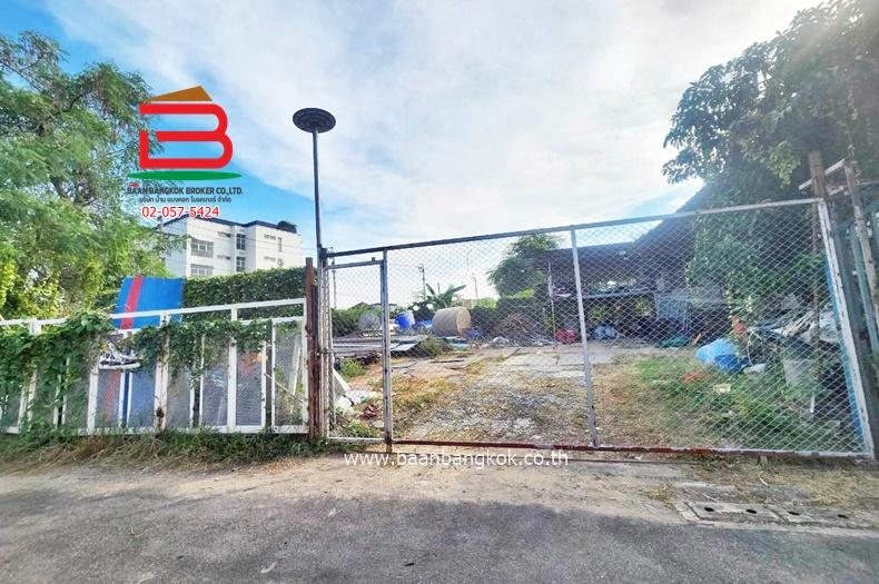 ที่ดินถมแล้ว ซอยโกสุมรวมใจ 20 เนื้อที่ 105.9 ตรว. (ใกล้ตลาดโกสุมรวมใจ) ถนนกำแพงเพชร6 แขวงสีกัน เขตดอนเมือง 3