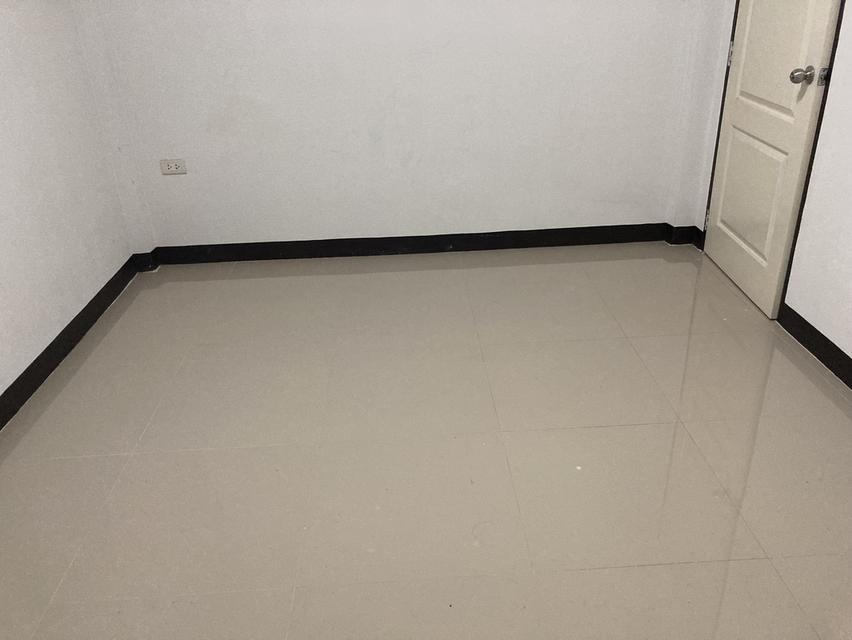 ขายทาวน์เฮ้าส์ 24.4 ตรว.ใกล้รถไฟฟ้า หมู่บ้านพระปิ่นนคร (หมู่บ้านไม่มีค่าส่วนกลาง) บางโปรง สมุทรปราการ 3