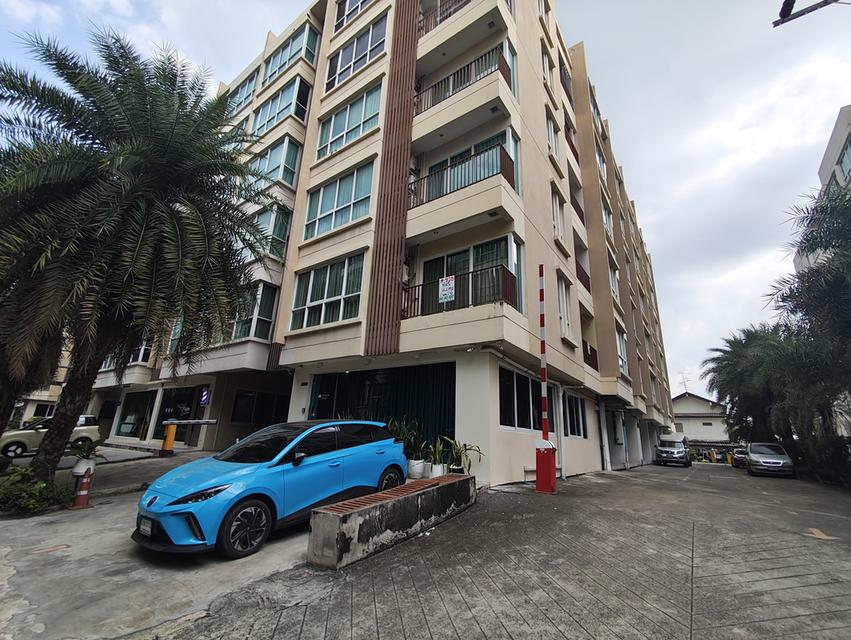 ขายห้องชุด โครงการ HAPPY CONDO ลาดพร้าว 101 ตึก C ชั้น 2 ห้องมุม ห้องขนาด 66.4 ตรม. 2 นอน 2 น้ำ 1 ห้องรับแขก 1 ห้องครัว 9