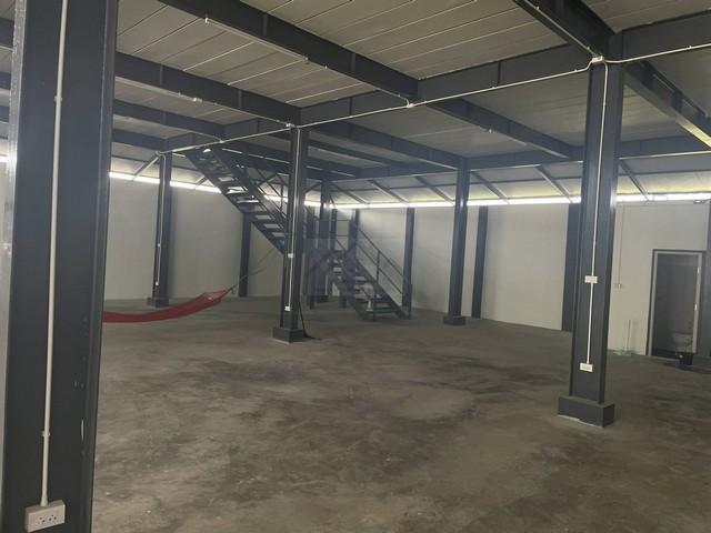 ให้เช่า โกดังสร้างใหม่ พร้อมออฟฟิศ พื้นที่ 900 ตรม.พัฒนาการตัดใหม่ พัฒนาการ 97(ตัดใหม่) ไฟฟ้า 3 เฟส รถคอนเทนเนอร์เข้าได้ ใกล้สนามบินสุวรรณภูมิ 6