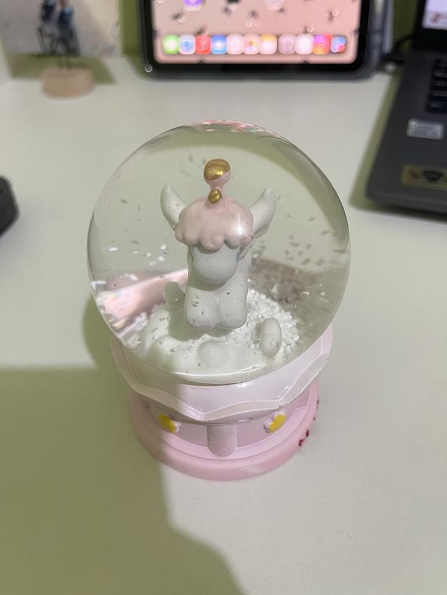 ลูกแก้วตั้งโต๊ะน่ารักๆ