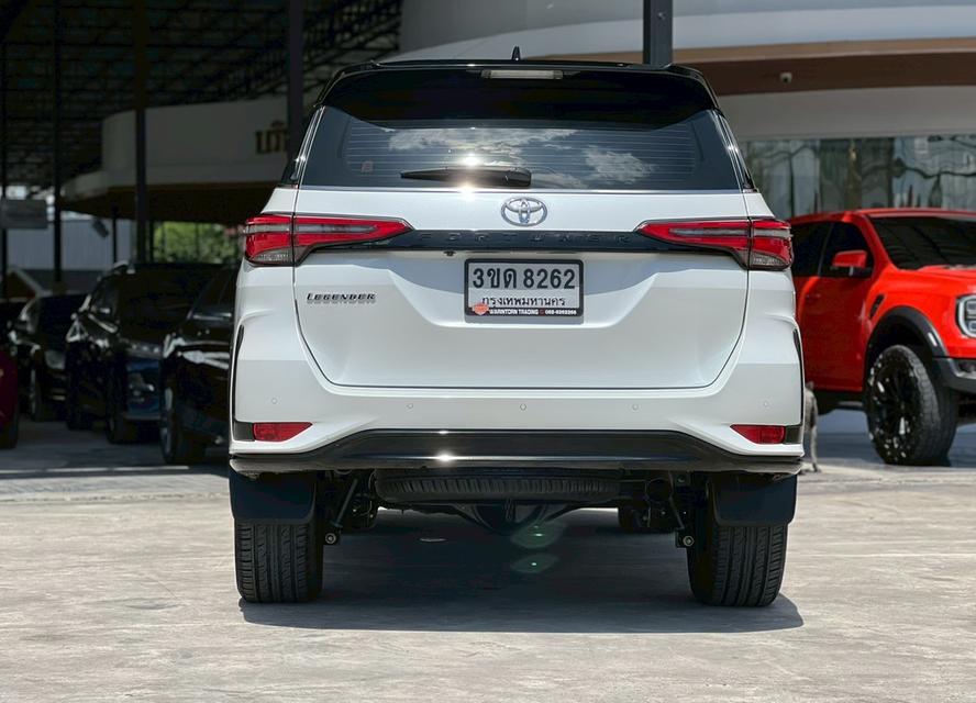 TOYOTA FORTUNER 2.4 LEGENDER BLACK TOP ปี 2022