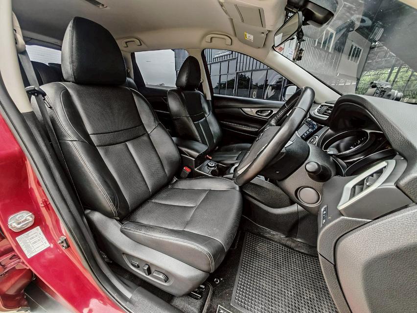 ขาย  NISSAN X-TRAIL 2.0V 4WD ปี 2018 ไมล์แท้ 80,000 กม. 10