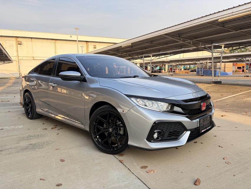 HONDA CIVIC 1.8 EL ปี2017