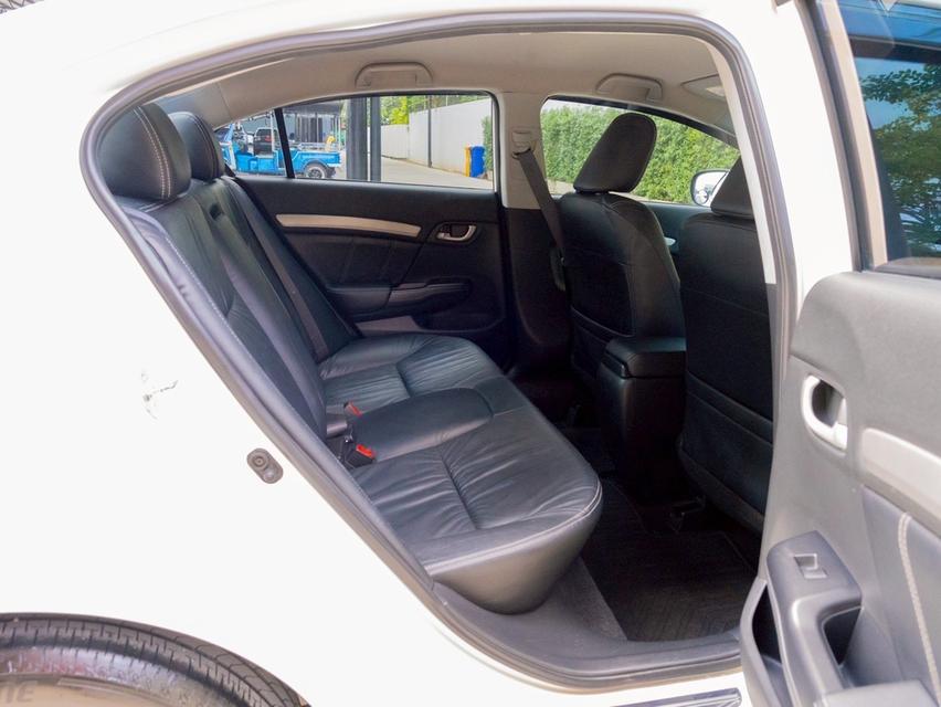 รหัสรถ 12AT6694 HONDA CIVIC 1.8 ES ( MNC ) | ปี : 2015 15