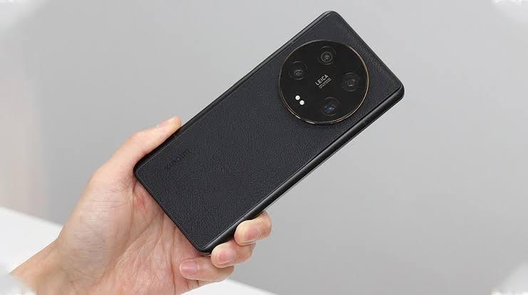 Xiaomi 14 Ultra (16+512) Black (5G) 3