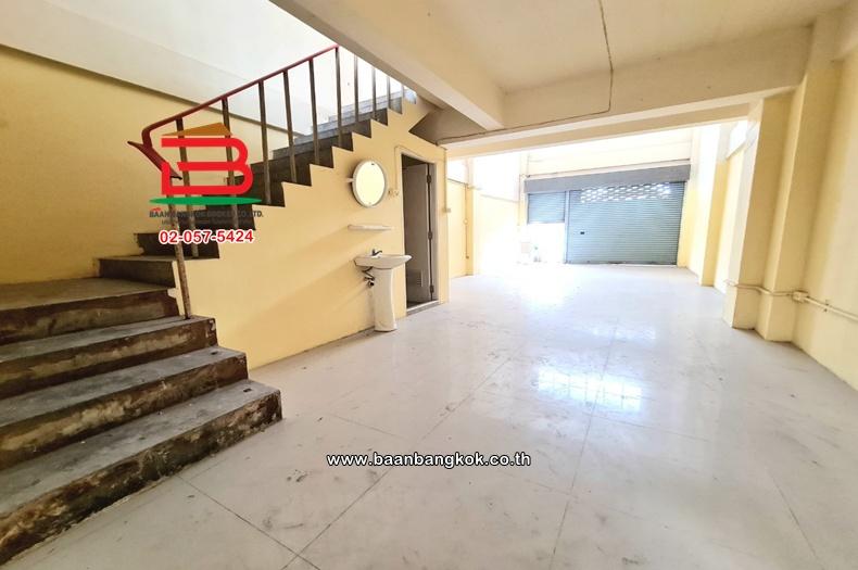 อาคารพาณิชย์ เนื้อที่ 17.4 ตร.ว. หมู่บ้านขวัญนนท์ (ซอยประชาราษฎร์ 9/1) ถนนประชาราษฎร์ ตำบลสวนใหญ่ อำเภอเมืองนนทบุรี นนทบุรี 6