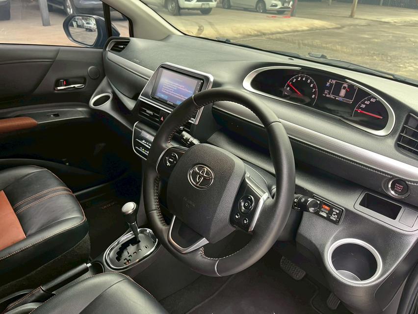 รถเข้าใหม่! TOYOTA SIENTA 1.5 V Wagon ปี 2017 14