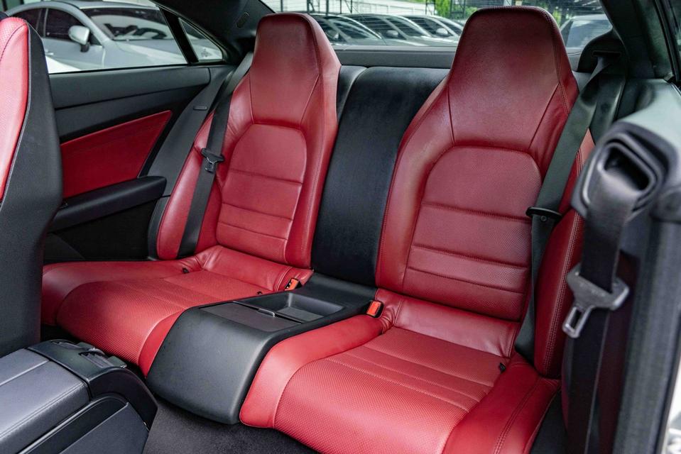 (แจ้งรหัสรถ NP3458) 🚘 BENZ E200 COUPE AMG DYNAMIC 2014 รูปที่ 14