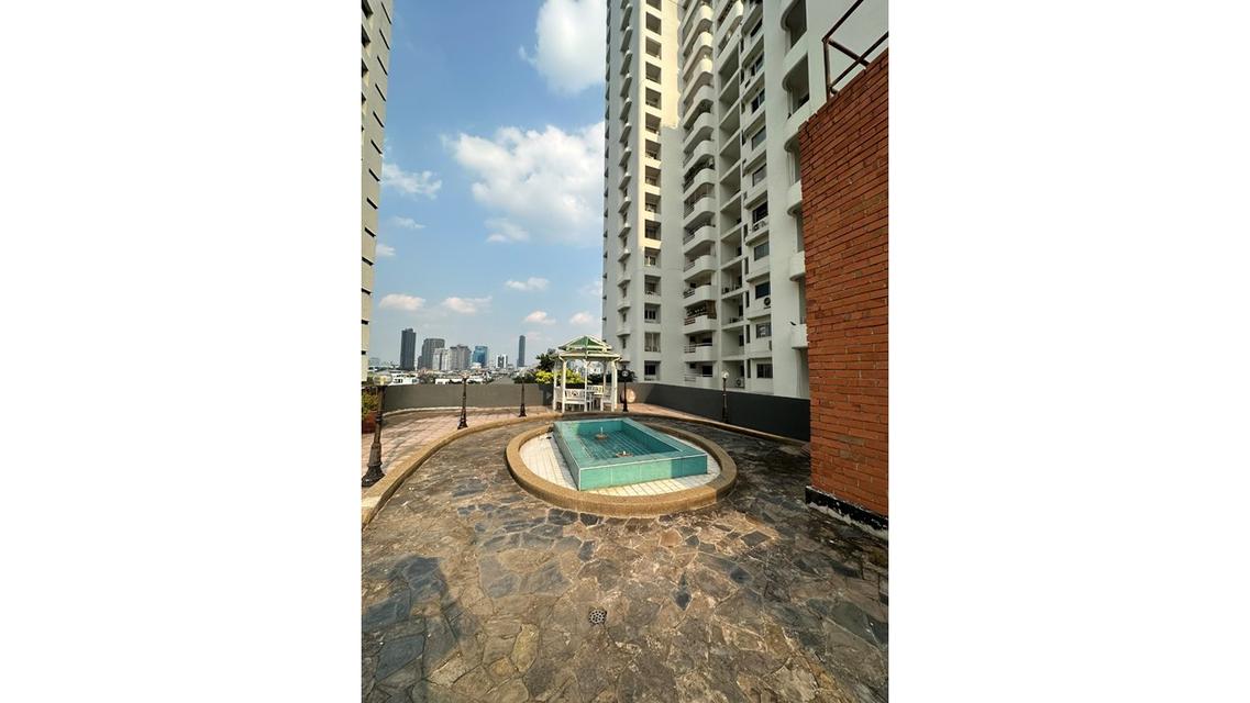 ขายอาคาร 6 ชั้น สุขุมวิท 39 พร้อมลิฟท์ เหมาะทำออฟฟิศ ที่พักอาศัย 7