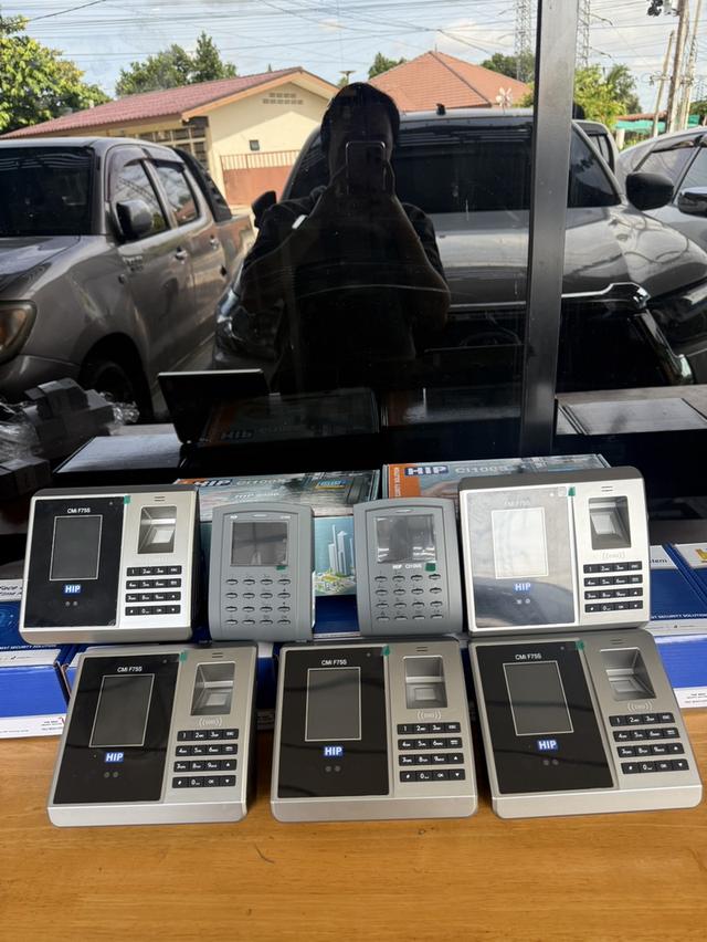 เครื่องสแกนลายนิ้วมือชลบุรี โทร.063-4422007 เครื่องสแกนนิ้วชลบุรี เครื่องสแกนลายนิ้วมือบันทึกเวลาชลบุรี ศรีราชา พัทยา 9