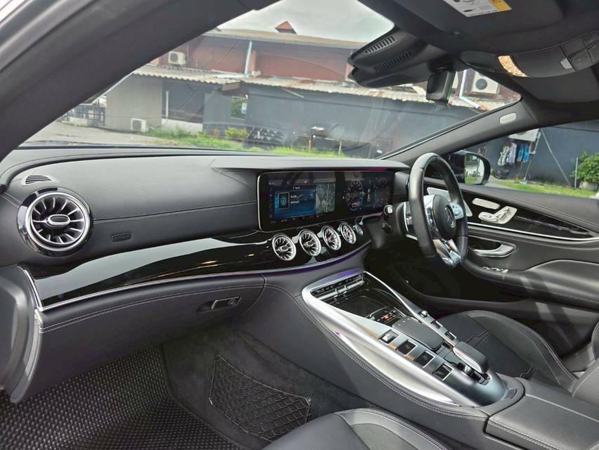 GT53 4 MATIC+ AMG GTR 16
